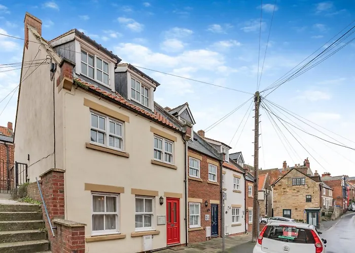 Lobster Pot Cottage - Whitby